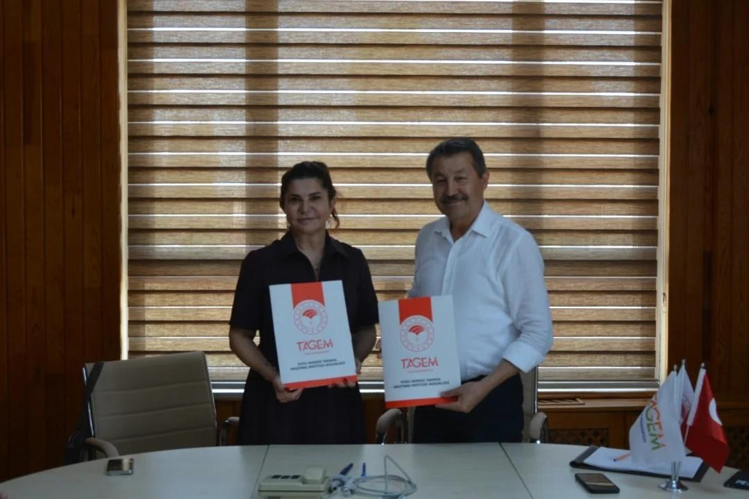 Fakültemizde Tarımsal Ar-Ge Seferberliği Devam Ediyor